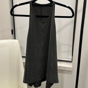 Women’s lululemon tank • size: 6 • relaxed fit •grayish/army green color
